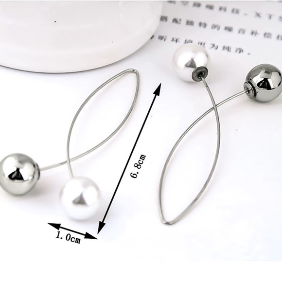 Silver Faux Pearl/Bead Crossover Ear Wire Earrings - Picture 8 of 8